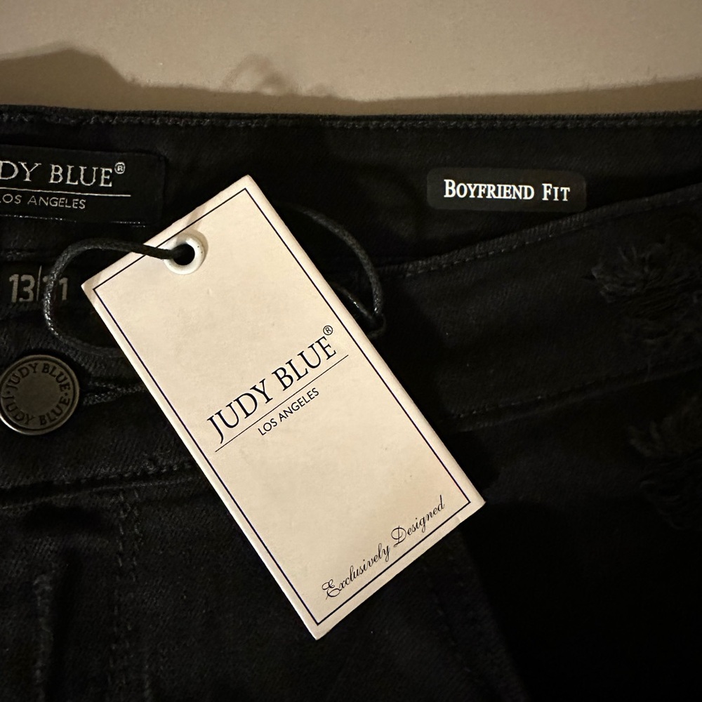 NWT Judy Blue Black Boyfriend Fit Jeans